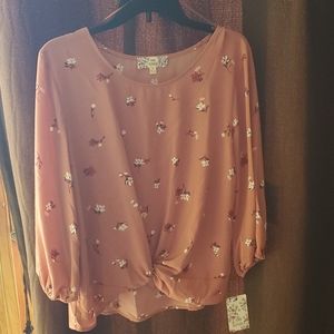 Twist front blouse with flowers
